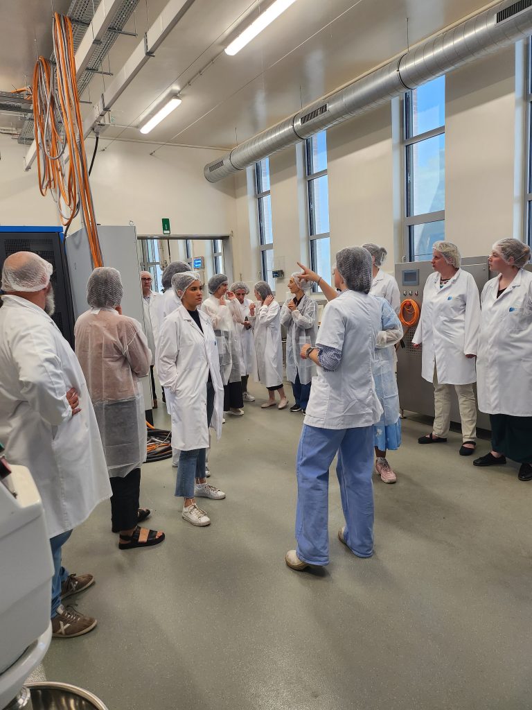 Consortium visit to EV-ILVO facilities